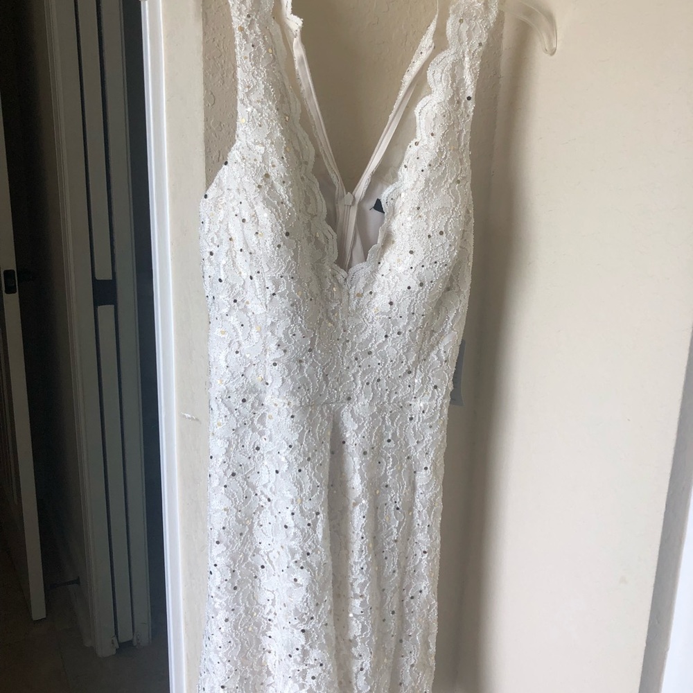 Halter style short dress 👗